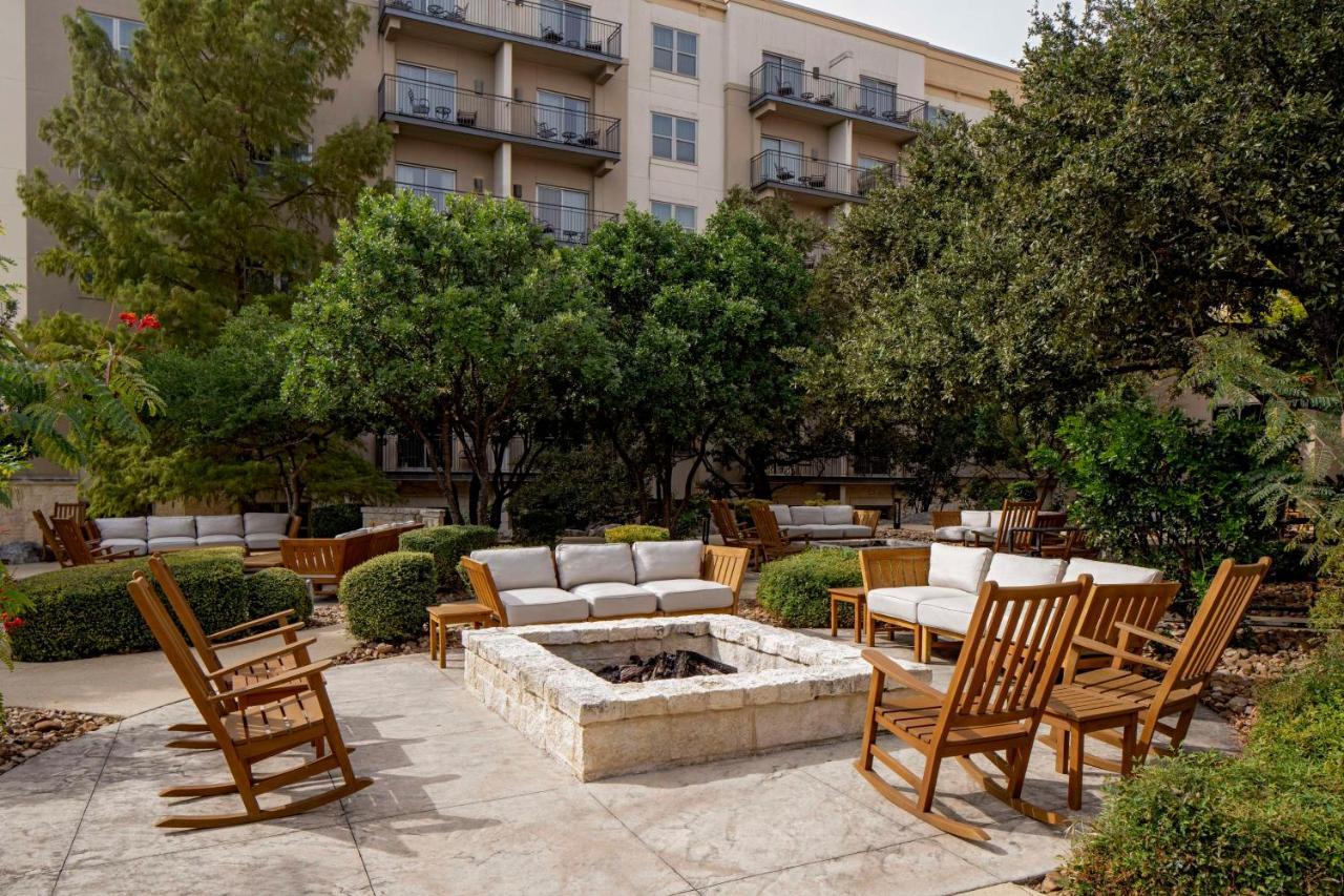 Hotel Hilton San Antonio Hill Country Exteriér fotografie
